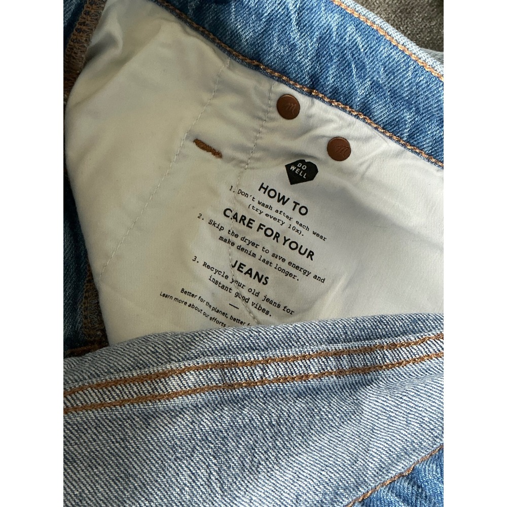 Madewell‎ High Rise Flare Jeans Light Wash Distressed Raw Hem Size 30 - Picture 8 of 9